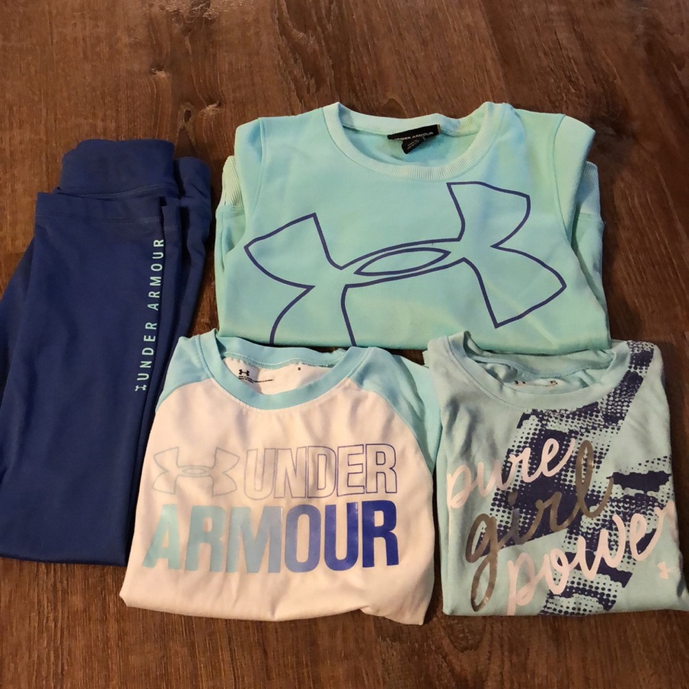 Girls Under Armour lot.